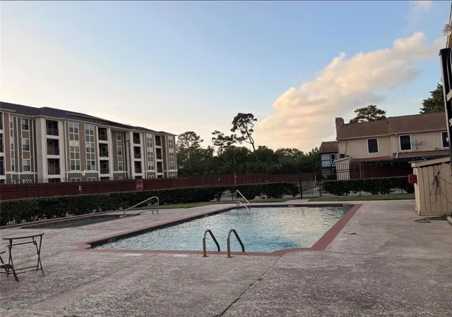 15th image of 5218 Milwee St #6, Houston, TX 77092 | MLS# 42146341