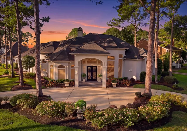 2nd image of 201 Hidden Pines Ct, League City, TX 77573 | MLS# 98680241