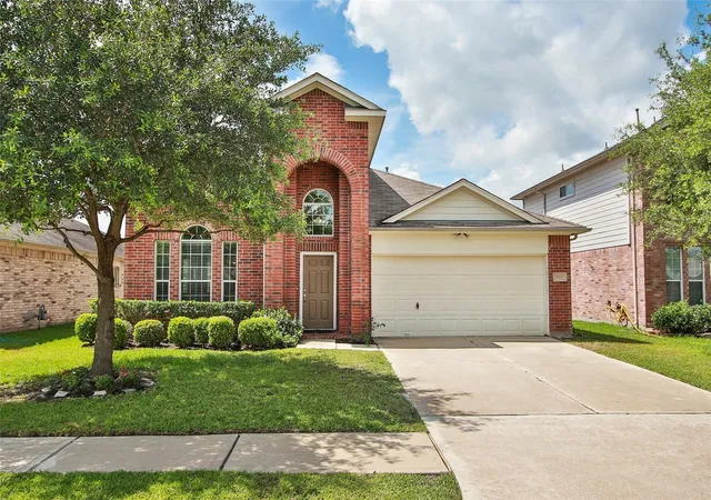 Photo 1 of Sale Pending at 10243 Mills Run Dr, Houston, TX 77070 | MLS# 65760846 | Listing updated on 2026-09-04