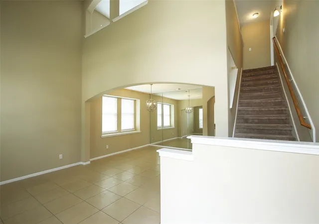 Photo 3 of Sale Pending at 10243 Mills Run Dr, Houston, TX 77070 | MLS# 65760846 | Listing updated on 2026-09-04