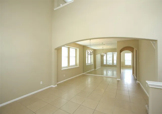Photo 3 of Sale Pending at 10243 Mills Run Dr, Houston, TX 77070 | MLS# 65760846 | Listing updated on 2026-09-04