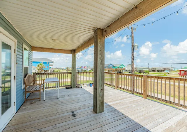 4th image of 1310 Monument Dr, Freeport, TX 77541 | MLS# 2241531