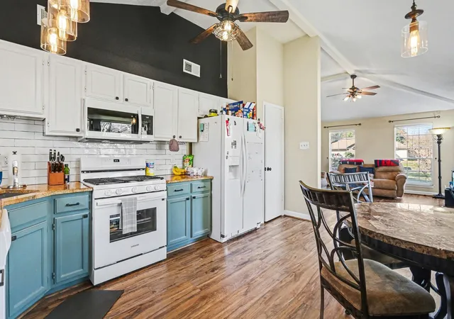 Photo 1 of Single family home for sale at 10011 Sand Pass Ln, Houston, TX 77064 | MLS# 63527447 | Listing updated on 2026-09-04