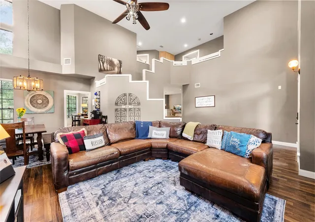 4th image of 154 S Cochrans Green Cir, Spring, TX 77381 | MLS# 80558641