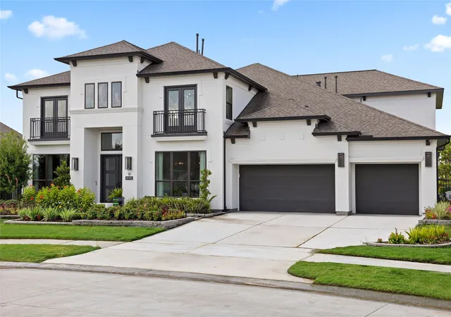 Photo 2 of Single family home for sale at 10703 Monarch Butterfly Dr, Cypress, TX 77433 | MLS# 94836474 | Listing updated on 2026-09-13