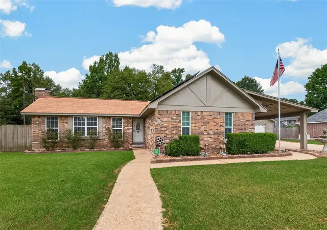 1st image of 111 Texarkana Dr, Magnolia, TX 77354 | MLS# 65500346