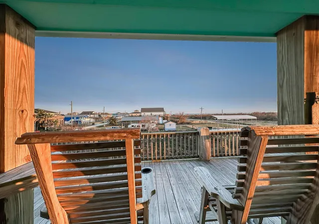 5th image of 911 S Tinkle Ln, Port Bolivar, TX 77650 | MLS# 74265195