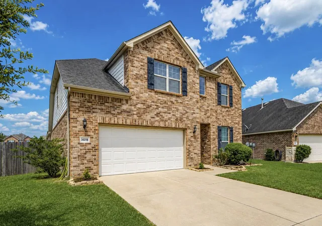 3rd image of 30218 Creekside Dr, Brookshire, TX 77423 | MLS# 44490507