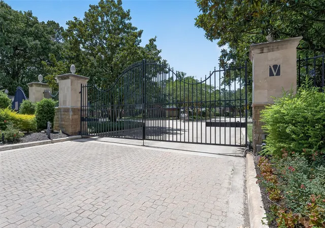50th image of 11822 Rue Beaujon Ct, Tomball, TX 77377 | MLS# 37206632
