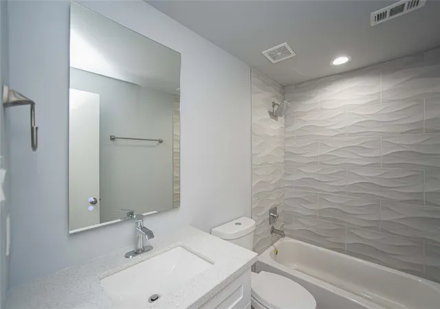 5th image of 13519 Peoria St, Houston, TX 77015