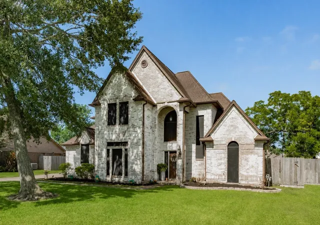 1st image of 58 S Calla Lily Ct, Lake Jackson, TX 77566 | MLS# 92796653