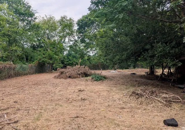 Photo 11 of Single family home for sale at 145 Morrow St, Trinity, TX 75862 | MLS# 76879909 | Listing updated on 2026-08-24