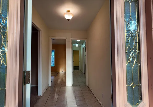 Photo 3 of Sale Pending at 11003 Renwick Dr, Houston, TX 77096 | MLS# 57397245 | Listing updated on 2026-09-16