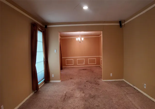 Photo 4 of Sale Pending at 11003 Renwick Dr, Houston, TX 77096 | MLS# 57397245 | Listing updated on 2026-09-16