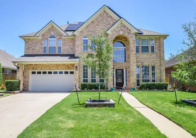 1st image of 723 Overdell Dr, Sugar Land, TX 77479 | MLS# 83953554