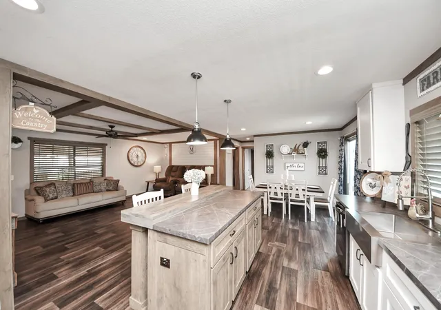 1st image of 131 Kiowa Ct, Rosharon, TX 77583 | MLS# 32841059