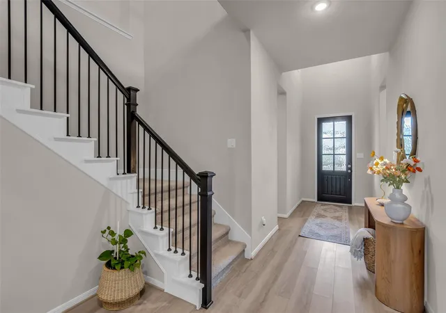 Photo 4 of Single family home for sale at 32117 Magnolia River Trl, Conroe, TX 77385 | MLS# 40153178 | Listing updated on 2026-09-06