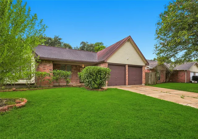 2nd image of 22423 Deville Dr, Katy, TX 77450 | MLS# 48413915