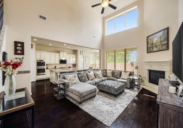 2nd image of 5806 Eden Crest Ct, Richmond, TX 77407 | MLS# 37804771