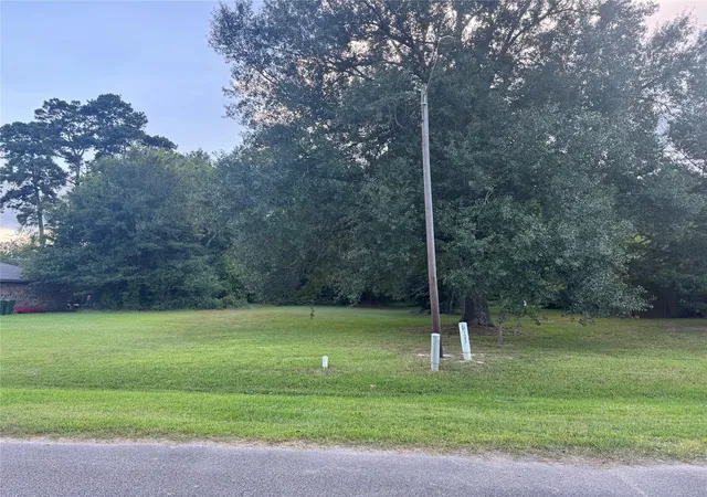 Photo 4 of Land for sale at 000 Crescent Blvd, Cleveland, TX 77327 | MLS# 30602813 | Listing updated on 2026-10-03