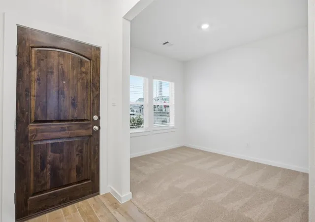 Photo 3 of Single family home for sale at 2403 Outpost Cyn Dr, Rosharon, TX 77583 | MLS# 27897549 | Listing updated on 2026-08-17