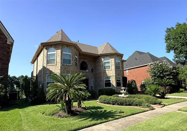 1st image of 4202 Pebble Beach Dr, League City, TX 77573 | MLS# 39551459