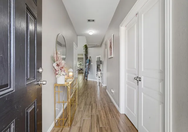 Photo 3 of Single family home for sale at 514 Pequin Rd, Crosby, TX 77532 | MLS# 36982389 | Listing updated on 2026-08-09