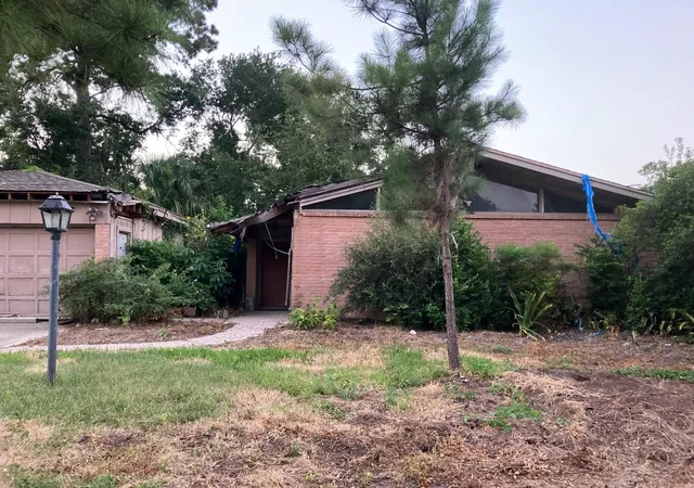 1st image of 10310 Metronome Dr, Houston, TX 77043 | MLS# 21820063