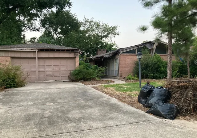 4th image of 10310 Metronome Dr, Houston, TX 77043 | MLS# 21820063