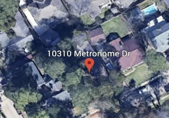 5th image of 10310 Metronome Dr, Houston, TX 77043 | MLS# 21820063