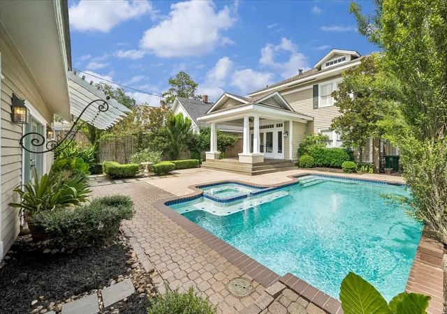 2nd image of 1225 Heights Blvd, Houston, TX 77008 | MLS# 29044714