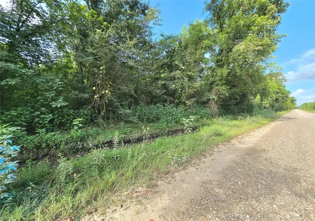 Photo 2 of Land for sale at 00 County Rd 2500, Liberty, TX 77575 | MLS# 62077492 | Listing updated on 2026-08-10