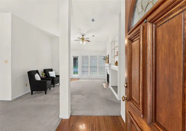 Photo 3 of Single family home for sale at 2011 Wickersham Dr, Huntsville, TX 77340 | MLS# 76041696 | Listing updated on 2026-08-09