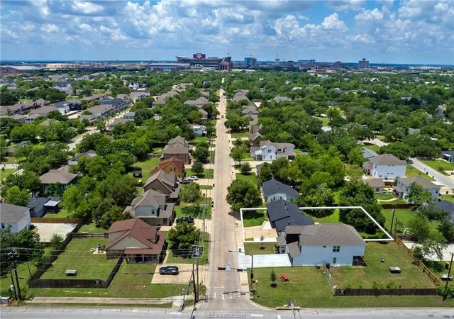 image of 1013 Welsh Ave, College Station, TX 77840 | MLS# 60444259