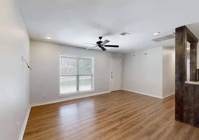 image of 1013 Welsh Ave, College Station, TX 77840 | MLS# 60444259
