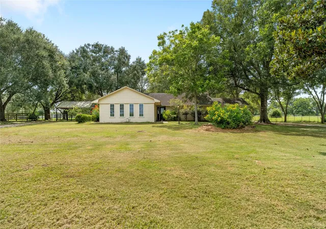 Photo 1 of Single family home for sale at 2436 S State Hwy 71, El Campo, TX 77437 | MLS# 14502314 | Listing updated on 2026-09-16