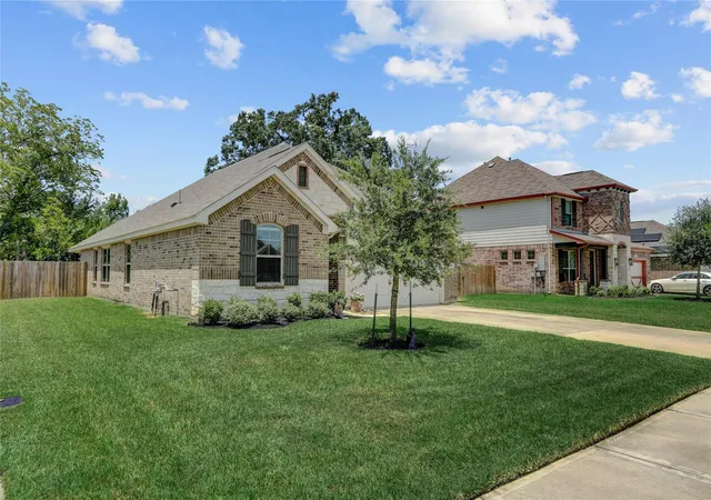 2nd image of 7046 Terra Dr, Manvel, TX 77578 | MLS# 64750027