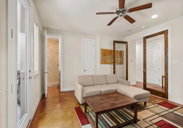 5th image of 1207 Cedarpost Tree Springs Pl, Houston, TX 77055 | MLS# 96370572