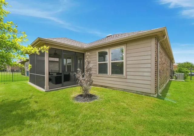 2nd image of 3311 Golden Eagle Wy, Richmond, TX 77469 | MLS# 88362413