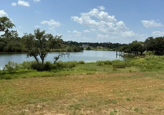 2nd image of 4420 Leslies Wy, Dickinson, TX 77539 | MLS# 36071839