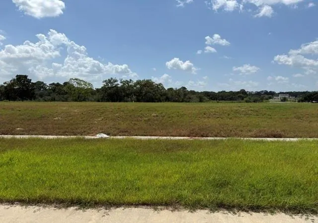 3rd image of 4420 Leslies Wy, Dickinson, TX 77539 | MLS# 36071839