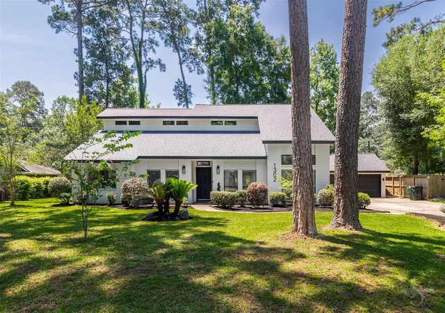 1st image of 1302 Mustang Trail, Kingwood, TX 77339 | MLS# 95256528