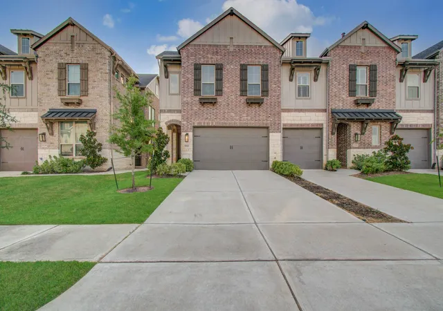 1st image of 6510 Bramble Cove Ln, Fulshear, TX 77441 | MLS# 86226882