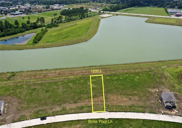 1st image of 16951 Brine Pool Ln, Crosby, TX 77532 | MLS# 98668233
