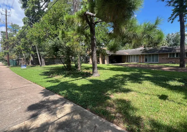 1st image of 9302 Memorial Dr, Houston, TX 77024 | MLS# 42434087