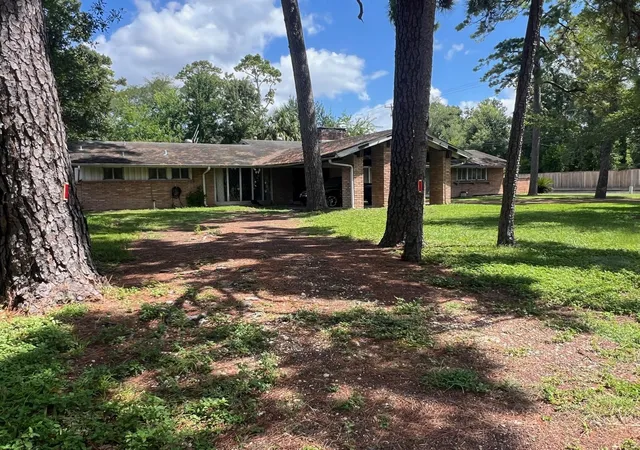 2nd image of 9302 Memorial Dr, Houston, TX 77024 | MLS# 42434087