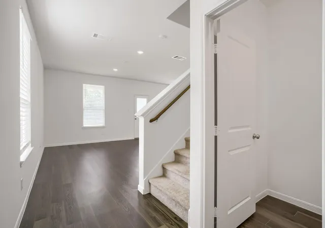 Photo 3 of Single family home for sale at 21534 Austell Pond Dr, Porter, TX 77365 | MLS# 85159061 | Listing updated on 2026-09-23