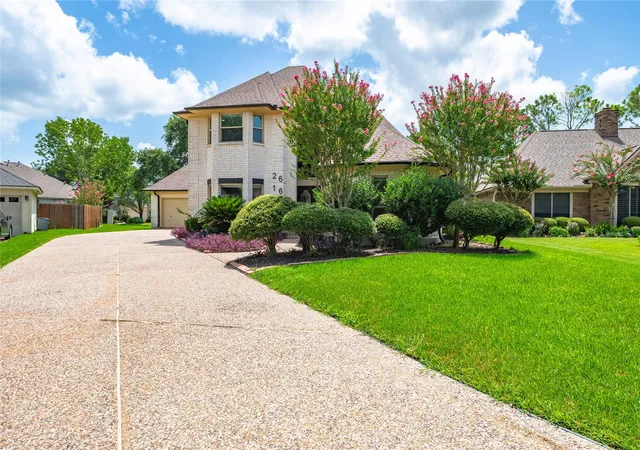 2nd image of 2616 Ryder Ct, League City, TX 77573 | MLS# 84903842
