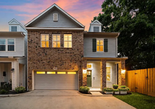1st image of 4926 Ella Blvd, Houston, TX 77018 | MLS# 89457098
