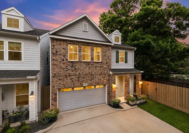 3rd image of 4926 Ella Blvd, Houston, TX 77018 | MLS# 89457098